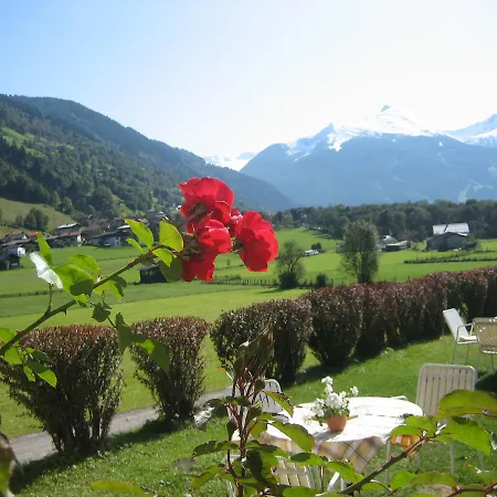Cafe Wiesenhof Bed & Breakfast *